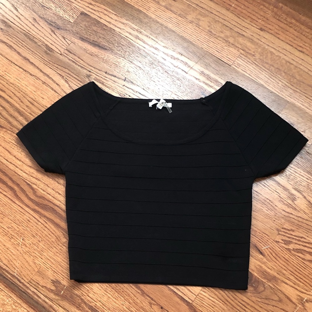 Black crop top
